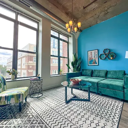 Chicago 2Br Suite Perfect For Convention And Business Trips Near Mccormick Place, Arena, Soldier Field And Grant Park