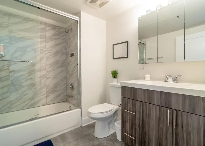 Apartamento 2br Perfect For Convention And Business Trips Near Mccormick Place, Arena, Soldier Field And Grant Park *